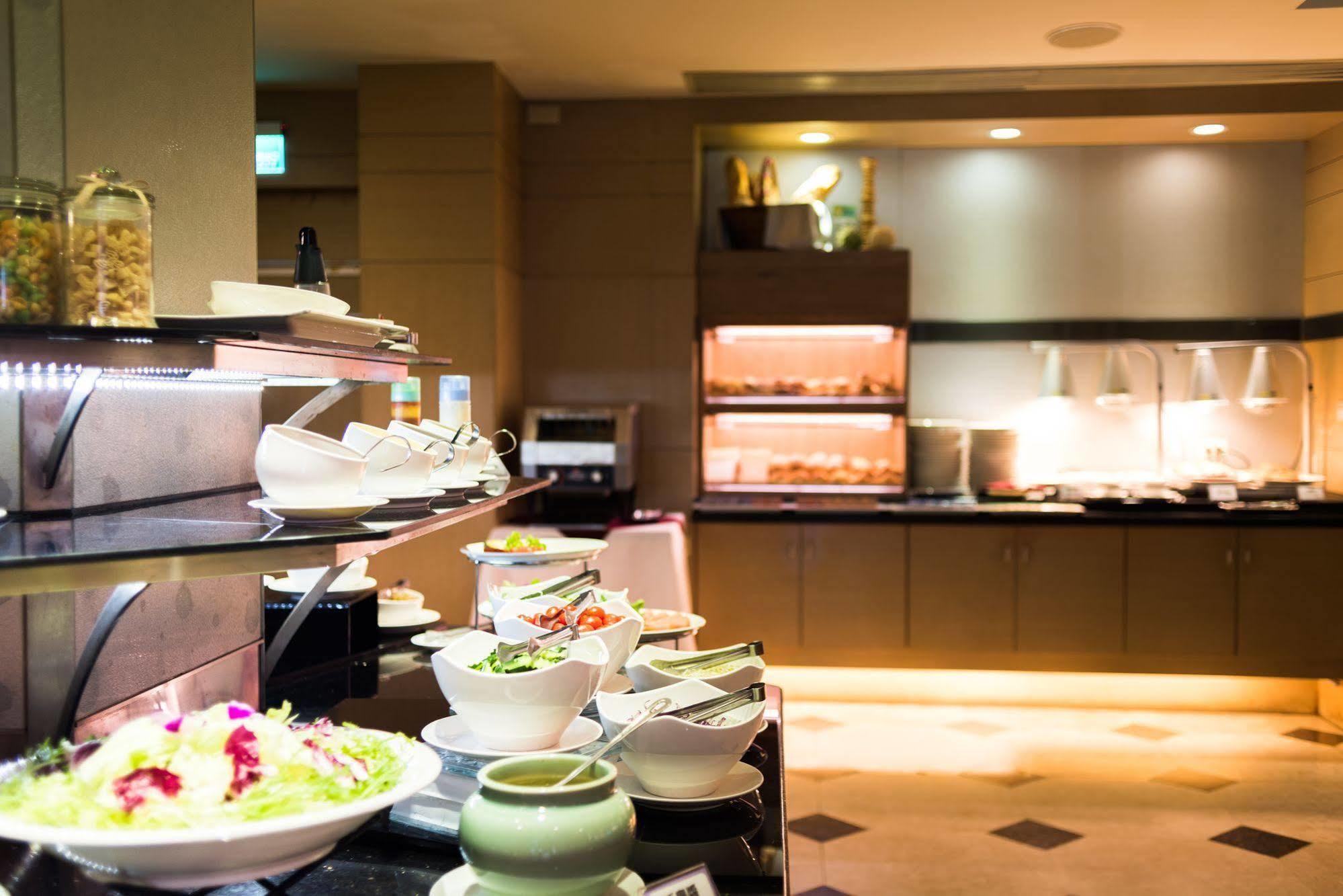 Shin Yuan Park Hotel Hsinchu City Exterior photo